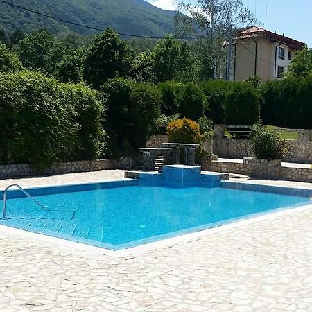 Holiday House Kubrat Sapareva Banya Luaran gambar