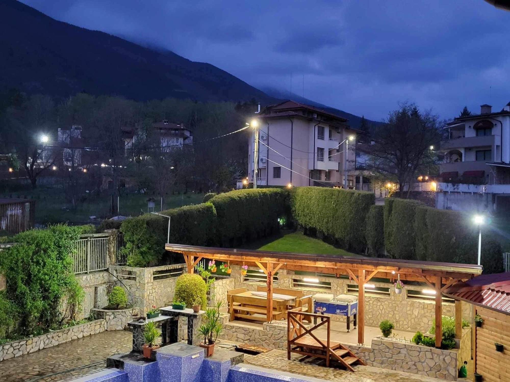 Holiday House Kubrat Sapareva Banya Luaran gambar