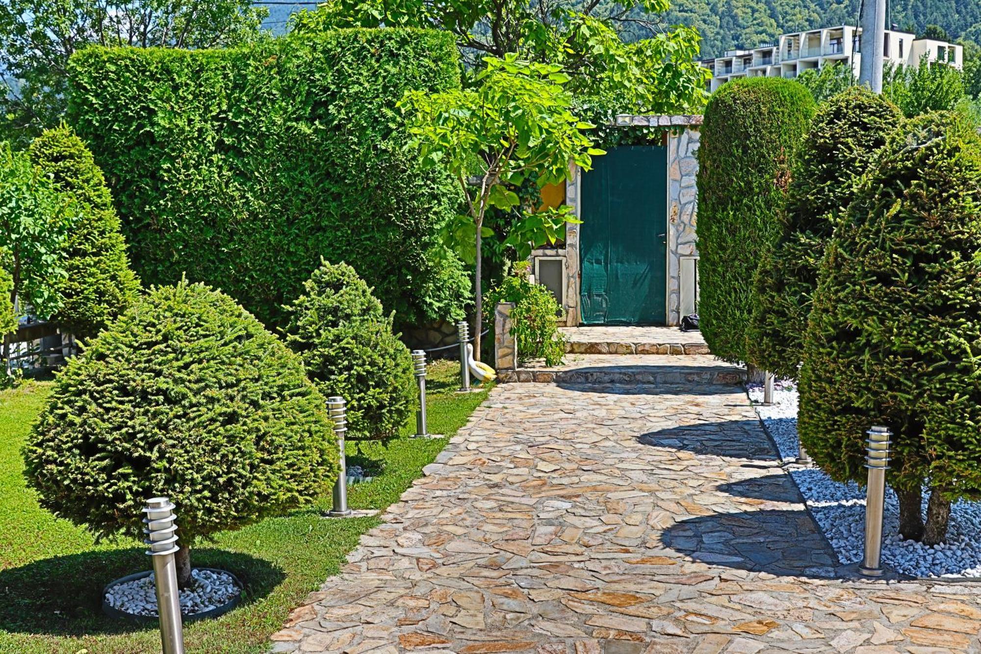 Holiday House Kubrat Sapareva Banya Luaran gambar