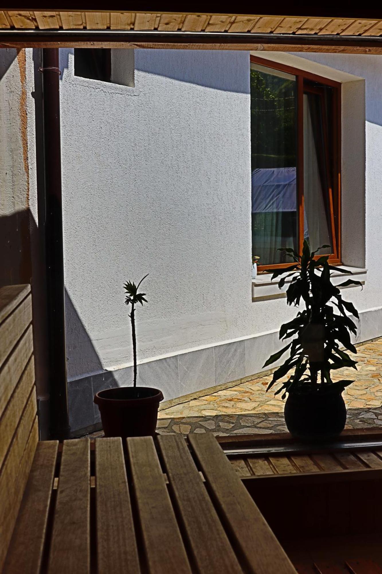 Holiday House Kubrat Sapareva Banya Luaran gambar
