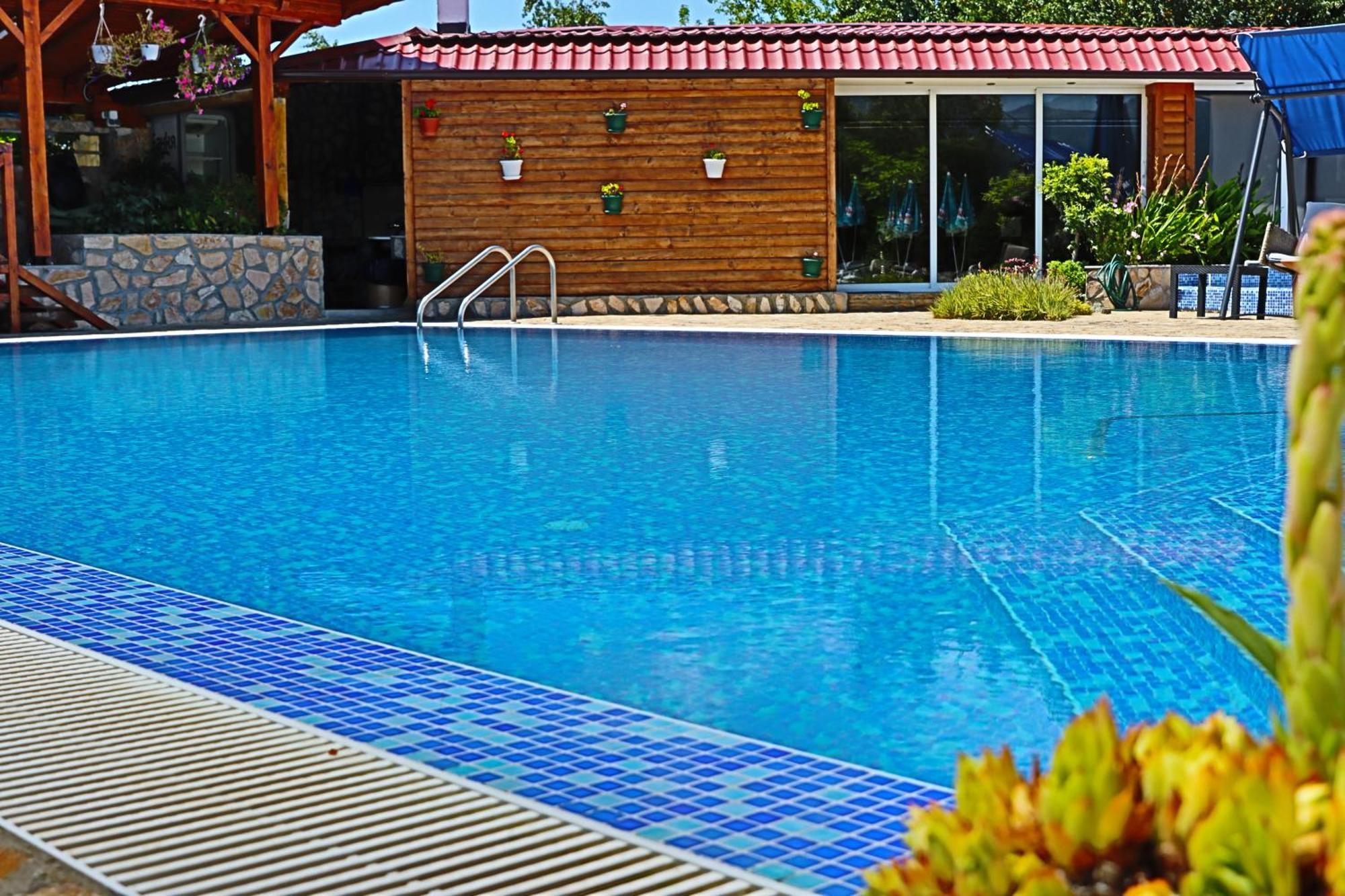 Holiday House Kubrat Sapareva Banya Luaran gambar