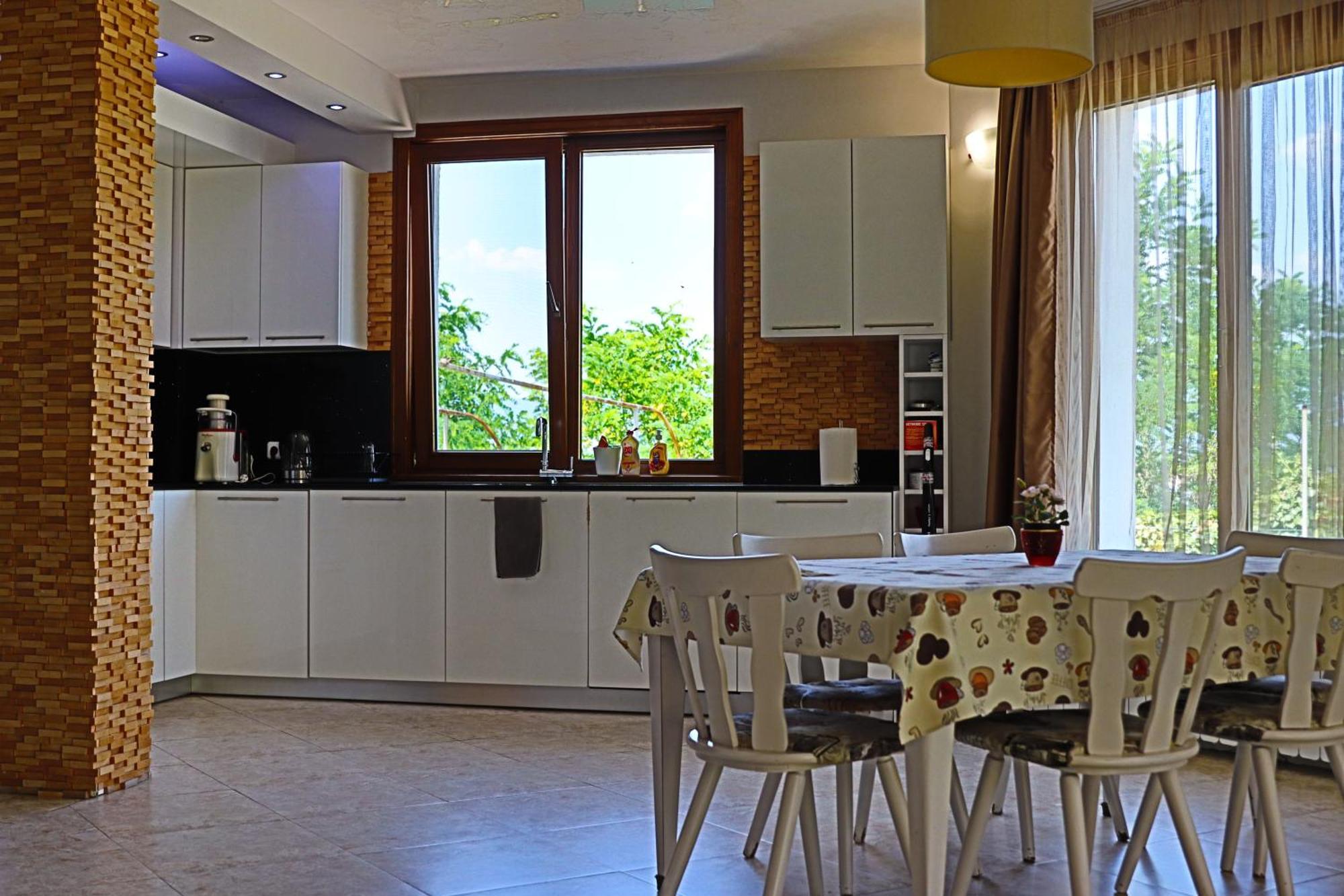 Holiday House Kubrat Sapareva Banya Luaran gambar