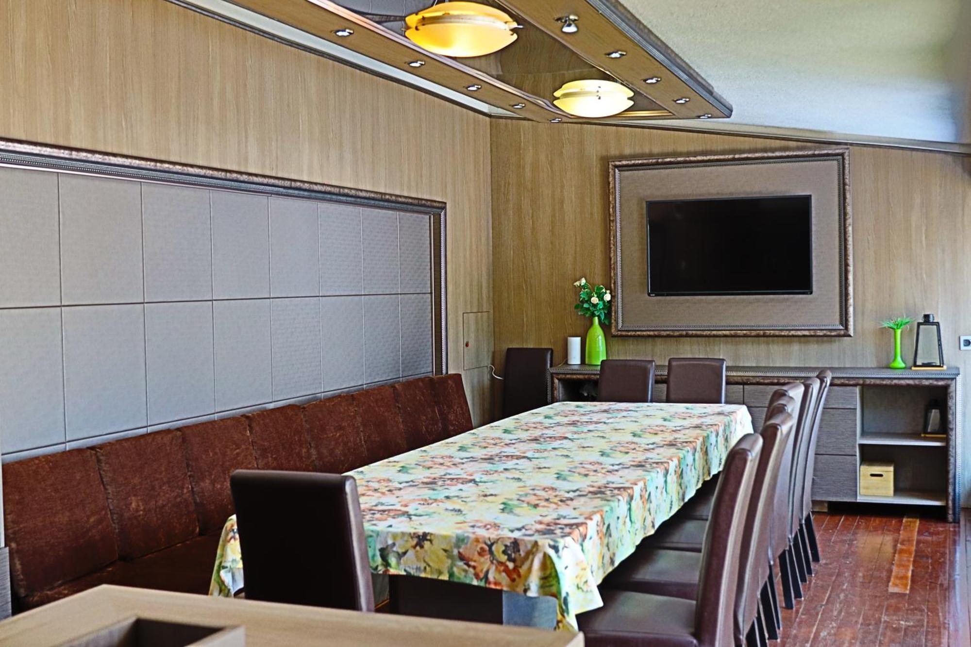 Holiday House Kubrat Sapareva Banya Luaran gambar